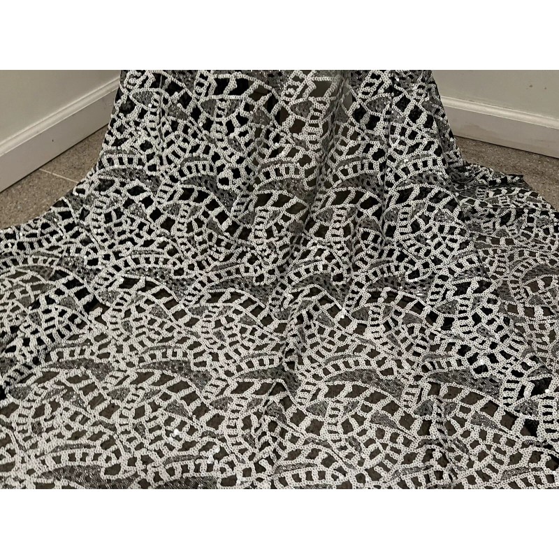 wowfabric4less123 White Silver Black1wayStret