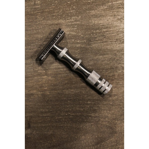 West Coast Shaving Classic Collection Double Edge Safety Razor 84S, Stainless Steel Open Comb Head