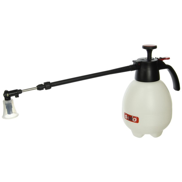 Solo 420 2-Liter One-Hand Pressure Sprayer with Adjustable Telescoping Wand