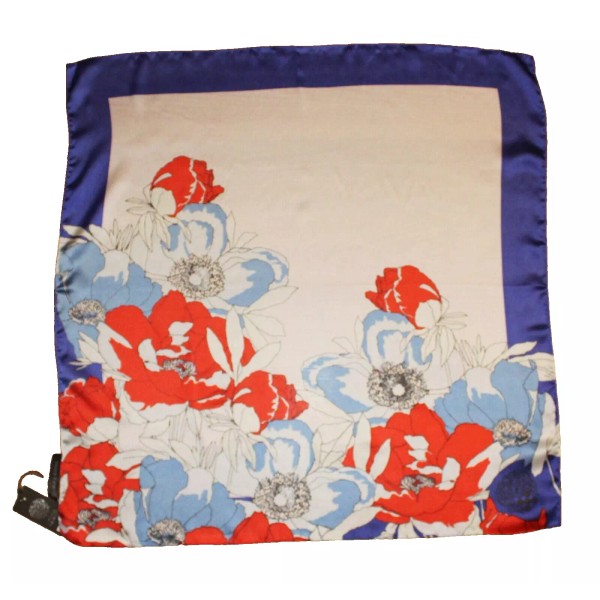 Vince Camuto New Vince Camuto Daydream Floral Bandana Scarf nwt