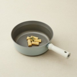 Lock&amp;Lock Suit Multi-Fan 22cm (CSU1225) / 락앤락 슈트 멀티팬 22cm (CSU1225)