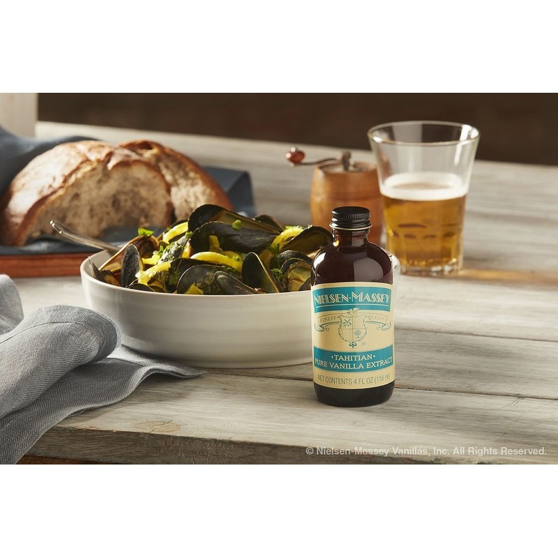 Nielsen-Massey Tahitian Pure Vanilla Extract for Baking and Cooking, 4