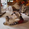 DARO DEKO Ceramic Figurine Hedgehog with Apple A - 1