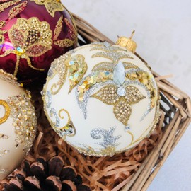Pinwinito - Polish Christmas Ornaments (Gold & Silver) - Individual Glass Ball Decorations, 3.94” Mouth Blown Glass Ornaments for Xmas tree, unique christmas ornaments -Christmas tree ornament vintage