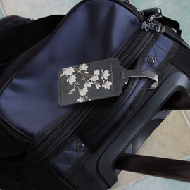 kwmobile 2 x Suitcase Tags Address Tag Suitcase Tag Name Tag School Bag Luggage Tag Travel Luggage Tag Black, Magnolia Taupe White Dark Grey, Magnolia 43-02-19