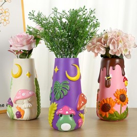 AmiCera Cute Frog Flower Vase, 20 cm Colourful Eclectic Vases Decoration Living Room, Unique Boho Decorative Vases for Flowers, Hand-Painted Modern Rainbow Funky Gifts, Red & White