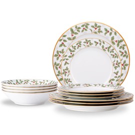 Noritake Holly and Berry Gold 12-Piece Set in Green/Red/White
