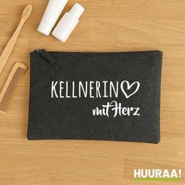 Huuraa Kulturbeutel Kellnerin mit Herz Geschenk 1 Liter Charcoal Filz Kellnerin Geschenkidee