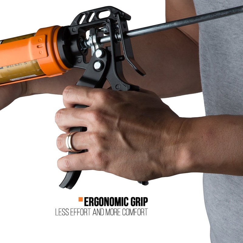 JES 10 oz. 12:1 Caulk Gun