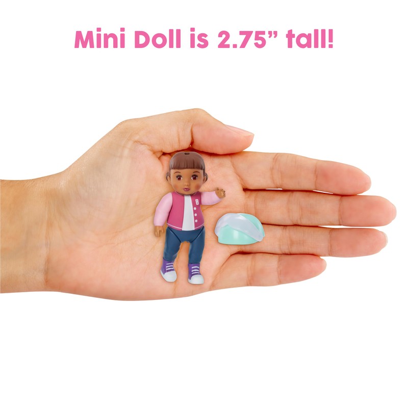 Baby Born MINIS Playset - Medium Tan Skin Tone Doll