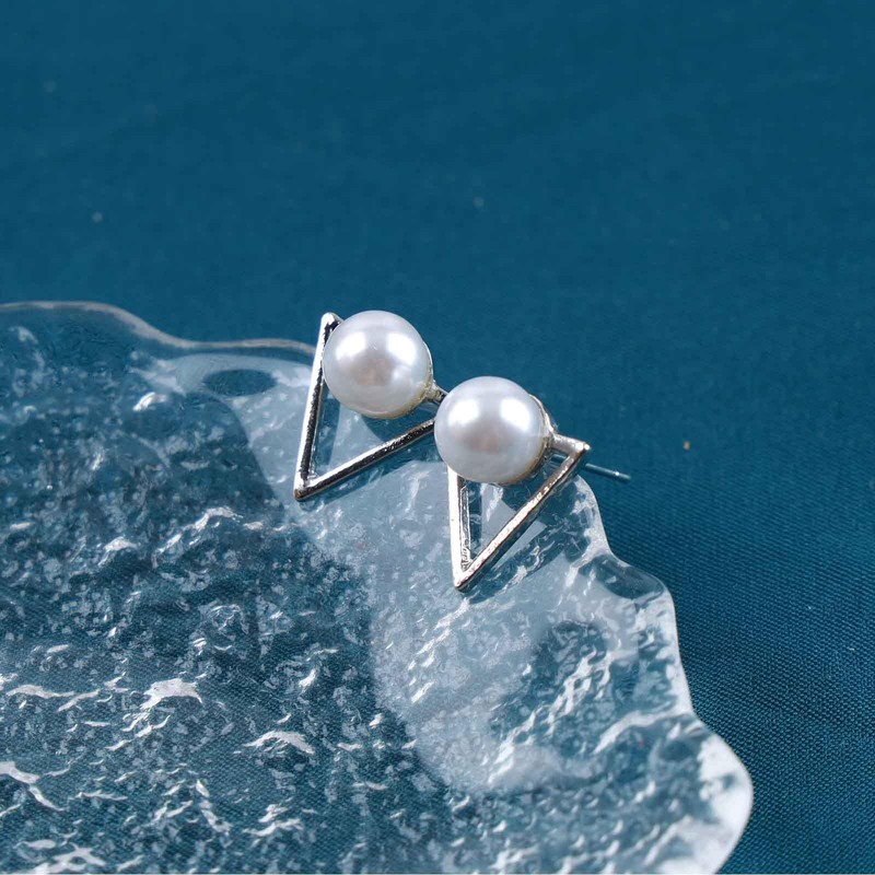 Allereya Vintage Pearl Stud Earrings Tiny Triangular Earrings Triangle Pearl