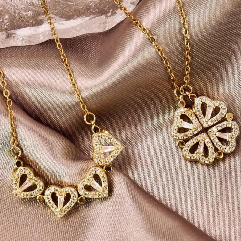 collar de 4 corazones y trebol, caja de regalo con