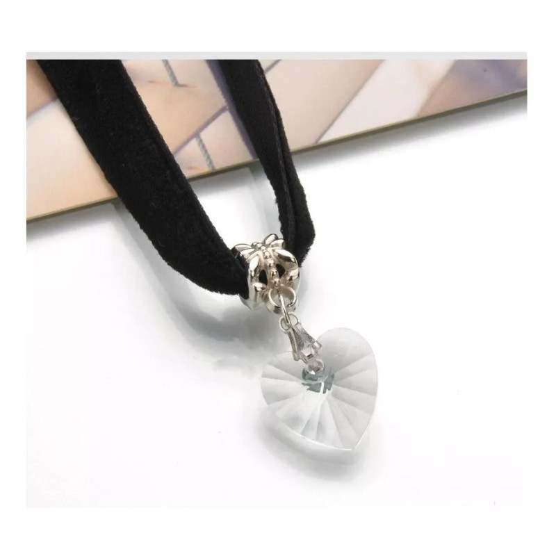 Launers Gargantilla Choker Terciopelo Negro Corazón De Cristal 4pzas