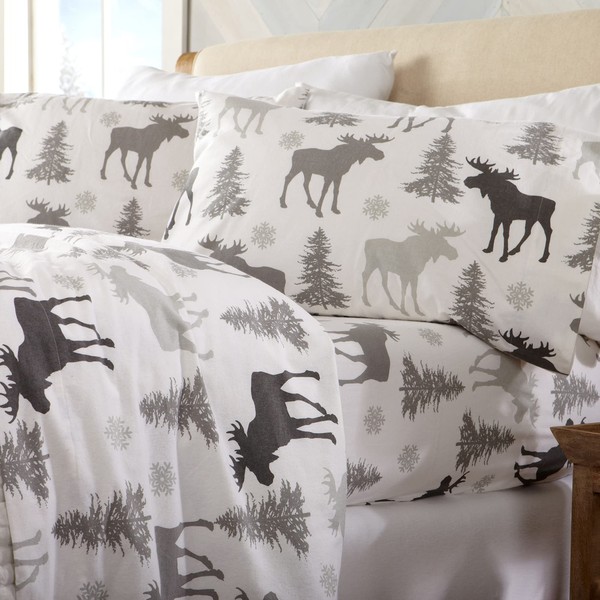 Great Bay Home 100% Turkish Cotton Full Lodge Holiday Flannel Sheet Set | Deep Pocket, Soft Sheets | Warm, Double Brushed Bed Sheets | Anti-Pill Flannel Sheets (Full, Moose)
