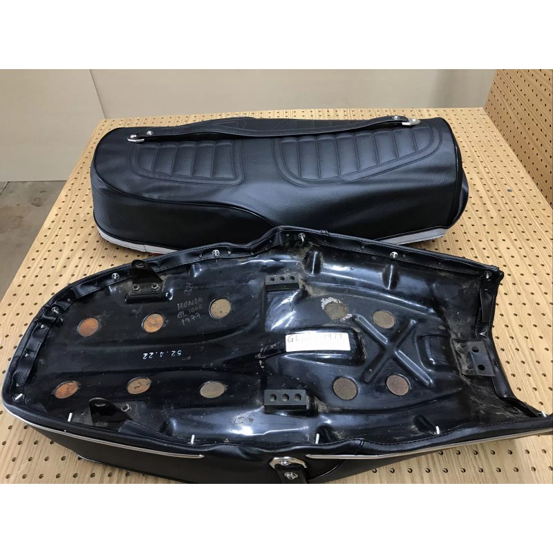 Unbranded HONDA GL1000 GOLD WING SEAT COVER 1977 MODEL +