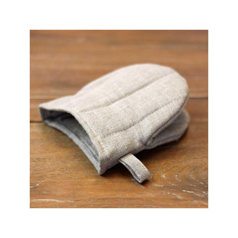 fog linen work Oven Mitt