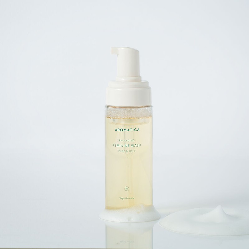 Aromatica [저자극 / 데일리케어] 퓨어 앤 소프트 여성청결제 170ML [Low