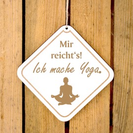 Yoga Sign Wooden Sign with Diamond Engraved "Mir reichts, ich mache Yoga" Door Sign for Hanging 12.5 x 12.5 cm