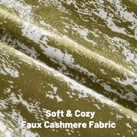 Pack of 2 Faux Mink Fur Throw Pillow Covers 18x18 Inch Soft Fleece Ink Painting Pattern Vintage Decorative Cushion Case Modern Farmhouse Accent for Couch Bed Living Room, Green