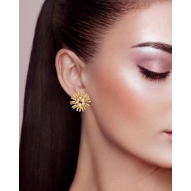 Sunburst Pearl Studs Exquisite Pearl Dangle Earrings Women Earrings 18K Gold Stud Earrings Statement Earrings Gold Studs Hypoallergenic for Women Fashion Jewelry Gifts Light Weight Comfortable