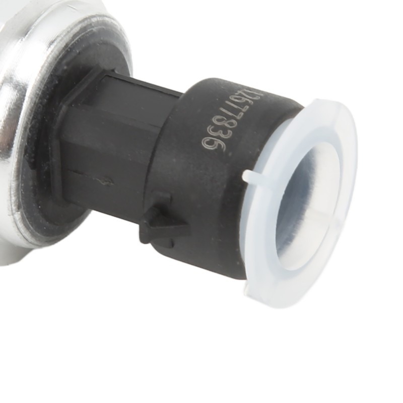 Engine Oil Pressure Sensor Switch 12562230 Replacement For SAVANA 1500