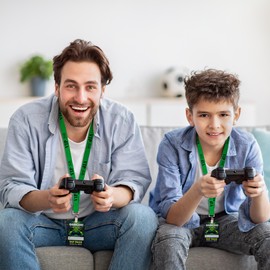 VELATYVIO 25 Sets Video Game Vip Badge Lanyards PVC Pass Holder Video Game Party Favors Tickets Invitation for Gamer Birthday School Activities Supplies 3.94 x 2.75inch Green