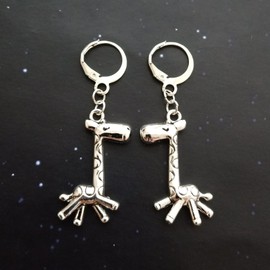 Cute Giraffe Charm Lever Back Earrings, Small Hoop Earrings for Man Woman