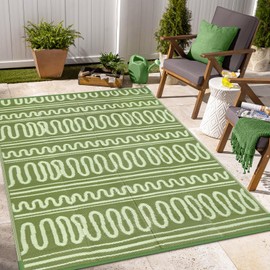 Beeiva Outdoor Plastic Rug 6x9, Plastic Reversible Outdoor Rug for Front Door, Outdoor Rug 6x9 for Patio, Balcony, Backyard, Porch, Camping, Picnic - Green