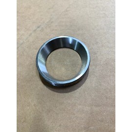 Dodge WC 3/4 &1-1/2 ton WWII 1942-45 Steering box  Bearing Cup upper 386642