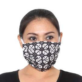 NOVICA Artisan Handmade Cotton Batik Face Masks 3 Black White Pleated 2layer Accessories Printed Indonesia ' Balinese Ebony' Set of 3