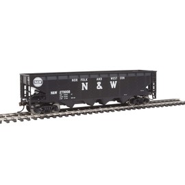 Walthers Trainline 40' Offset Quad Hopper with Metal Wheels Ready to Run N&W