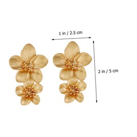 Beavorty 1 Pair Flower Earrings for Women Dainty Floral Design Lightweight Durable for Birthdays Special Occasions Elegant Ear Jewelry Gold