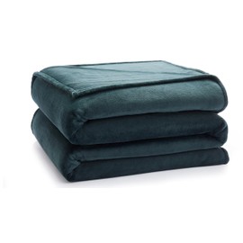 CASUAL LIVING 32589 Full-Queen Size Velvetly Soft Cozy Lightweight Water Resistant Premium Collection Summer Bed Blanket Bedding Blankets for Bedroom Living Room and Guest Room, Full/Queen, Green
