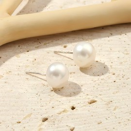 OQKAHIV 5 Pairs Faux Pearl Stud Earrings for Women Girls, Pearl Earrings, White Pearl Stud Earrings, Women's Stud Earrings, Pearl Earrings, Round Ball Pearl Earrings for Women, Hypoallergenic, Metal