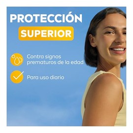 NIVEA SUN Protector Solar Facial Control Brillo Con Efecto Matificante Instantáneo y Protección Muy Alta De FPS50+ 50ml.Textura Ligera y Sin Sensación