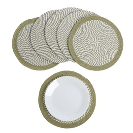 The Fine Living Co. Braided Cotton Placemats (Set of 6, 13.5 Inches), Washable Anti-Slip Heat Resistant Mats, Boho Woven Round Table Mats for House Decor, Kitchen and Dining