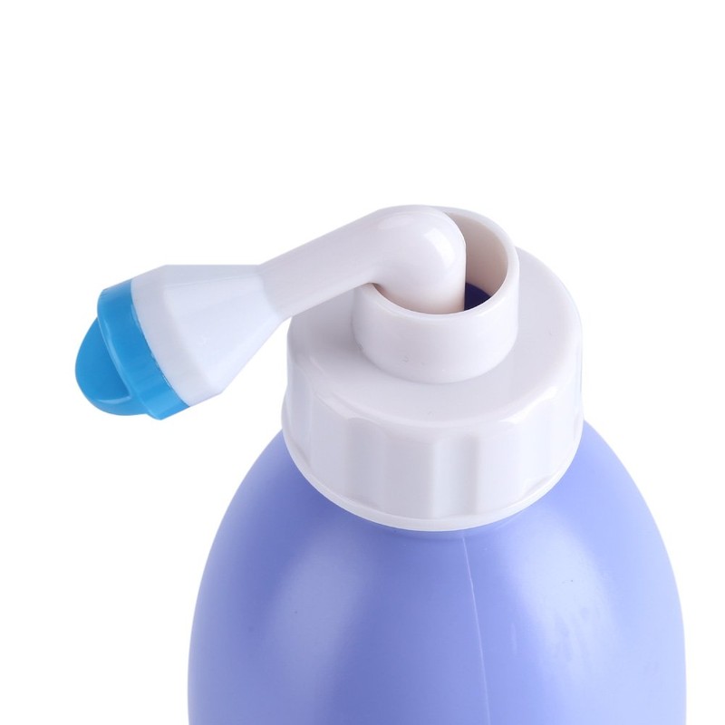 Portable Handheld Personal Bidet, On-The-Go, Travel Bidet with 620ML Water