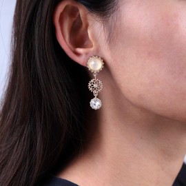 Aneneiceera Vintage Moonstone Crystal Earrings Gold Round Crystal Dangle Earrings Opal Moonstone Stud Earrings CZ Filigree Circle Drop Wedding Rhinestone Tassel Earrings Jewellery for Women and Girls,