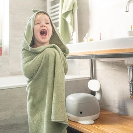 Kindsgut Hooded Towel Dino Made of 100% Certified Cotton, Cuddly Soft for Babies and Toddlers, Ideal for Home or Travel, 75 x 75 cm