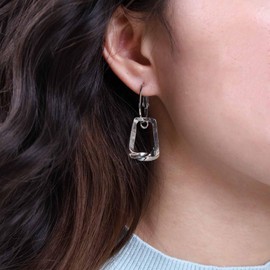 Aneneiceera Vintage Geometric Earrings Gold Trapezoidal Drop Earrings U-Shaped Hoop Earrings Trapezoidal Hoop Earrings Jewellery for Women and Girls (Gold), Zinc