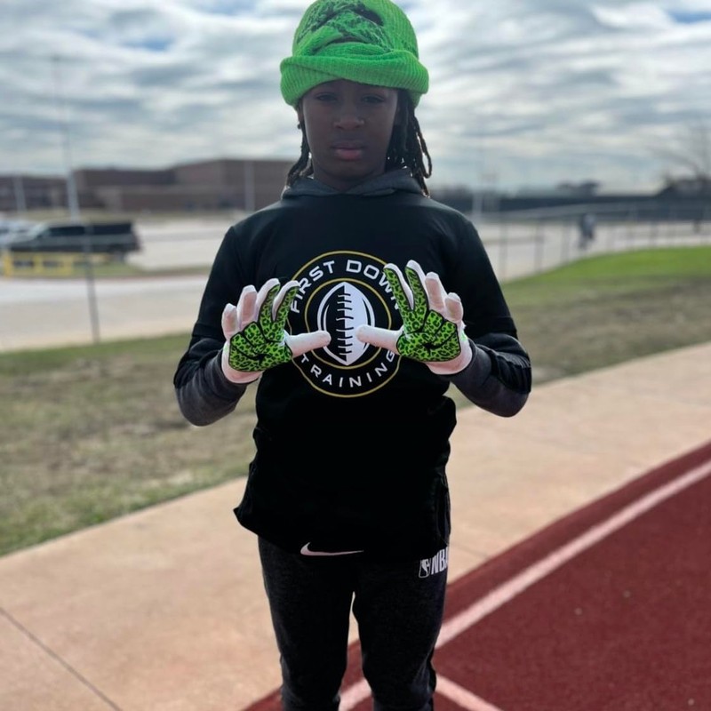 Grip Boost Football Gloves Peace Stealth 6.0 Boost Plus Technology