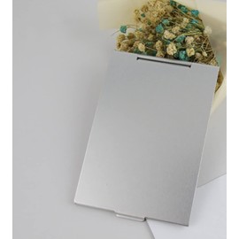 KOMUNJ Kleine Reise spiegeln Portable Faltung Spiegel kompakte Taschenspiegel, Zusammenklappbar Kosmetikspiegel Klappbar Spiegel, 11.5 cm * 8cm (Silber)