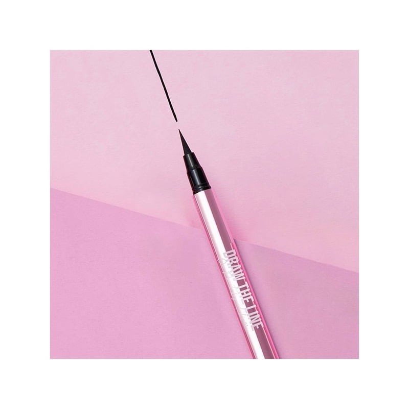 Delineador líquido Beauty Creations Overachiever on point larga duración de