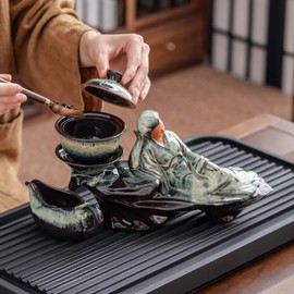 Ceramic Teapot with Infuser Semi Automatic Tea Set Magic Teapot with 8 cups Gradient Color (Gradient Lady)