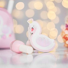Sass & Belle Freya Swan Nail File