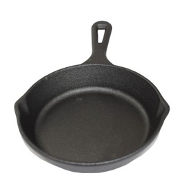 6.5" Cast Iron Skillet With Rubber Wood Trivet Set