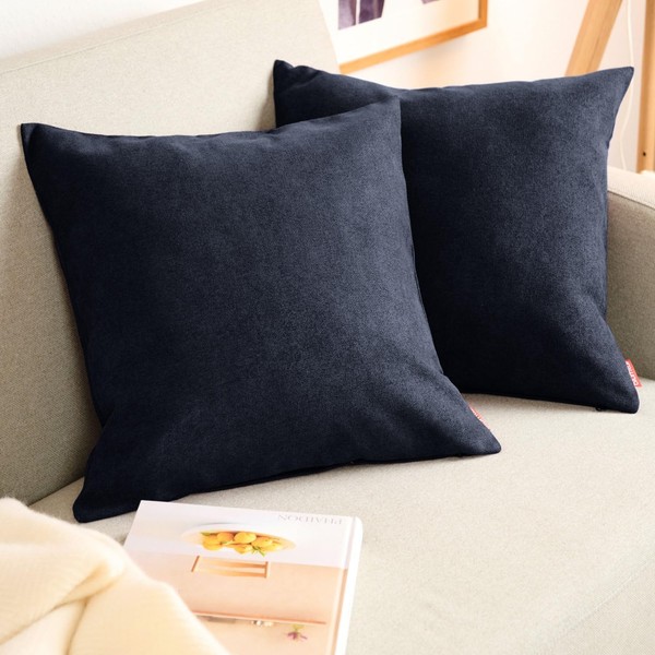 Blumtal Chenille Cushion Cover - Cuddly Sofa Cushion with Hidden