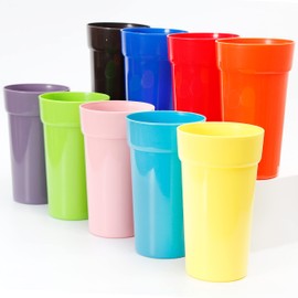 Youngever Paquete de 9 vasos de plástico, vasos irrompibles, vasos de plástico en 9 colores surtidos (22 onzas)