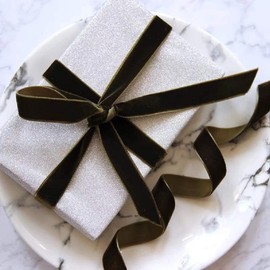 Beyond Trim Soft Velvet Ribbon - 25 Yards Sewing Binding Gift Wrapping Decoration Party Wedding Arts Crafts Décor Bow DIY White R3-998 5/8"