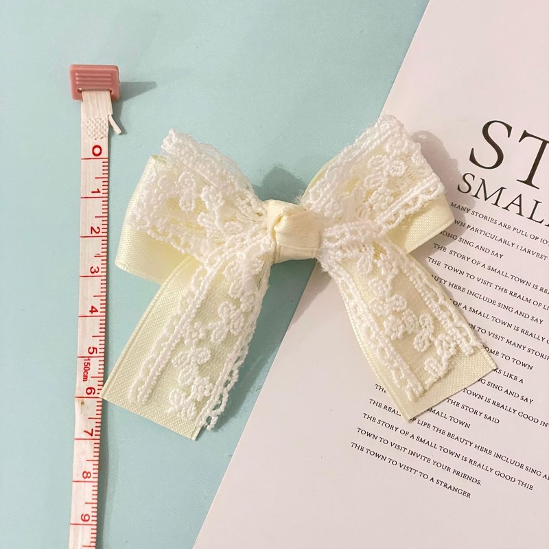 Set of 2 Lavender Floral Lace Ribbon Hair Clips [Parallel